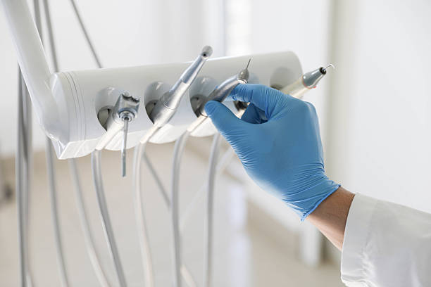 Professional Teeth Whitening technician working in Emerald Mountain, AL